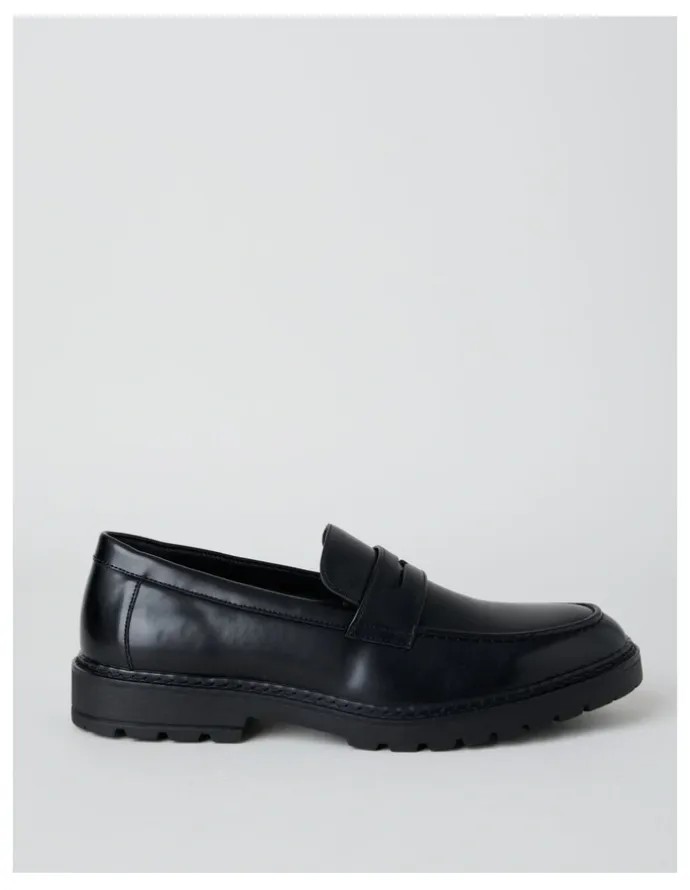 Blaq Atticus Chunky Loafers in Black