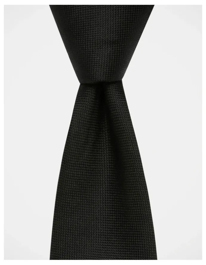 Blaq Core Silk Tie in Black