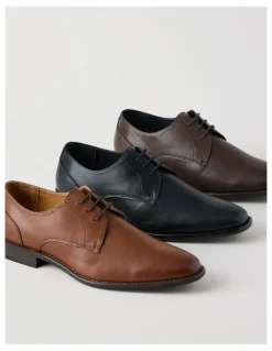 Blaq Lucian Dress Lace Up Shoe in Tan