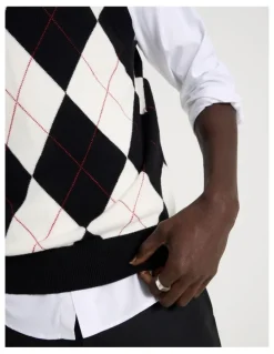 Blaq Argyle Vest in Black