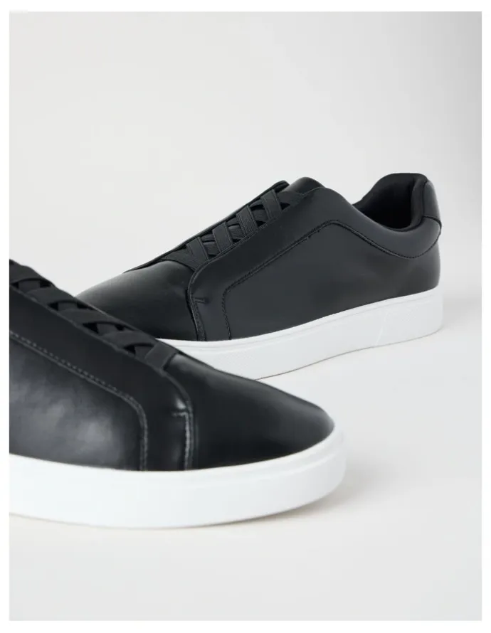 Blaq Knox Elastic Sneaker in Black