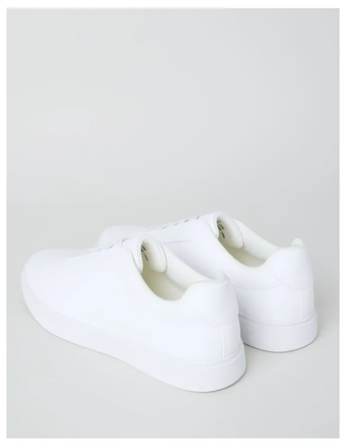 Blaq Knox Elastic Sneaker in White
