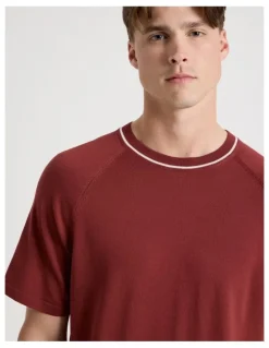 Blaq Mockneck Knit T-Shirt in Red