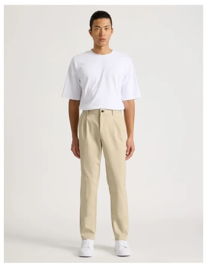 Blaq Pleated Relaxed Trouser in Beige