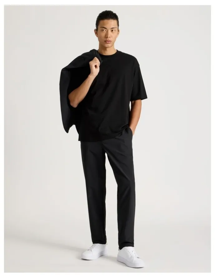 Blaq Regular Fit Travel Trouser in Black