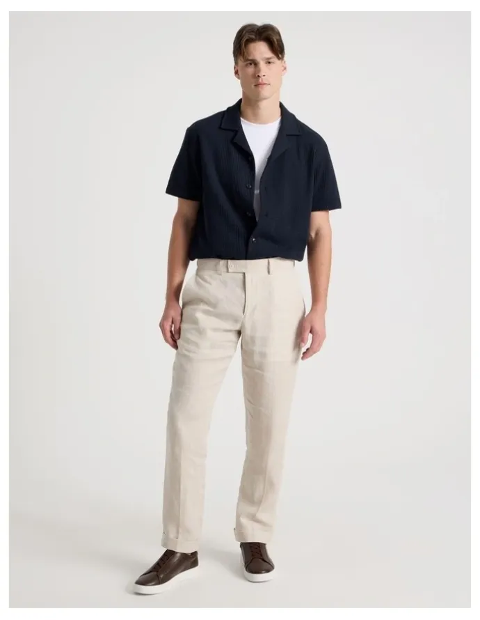 Blaq Relaxed Fit Textured Resort Collar Short Sleeve Shirt in Navy