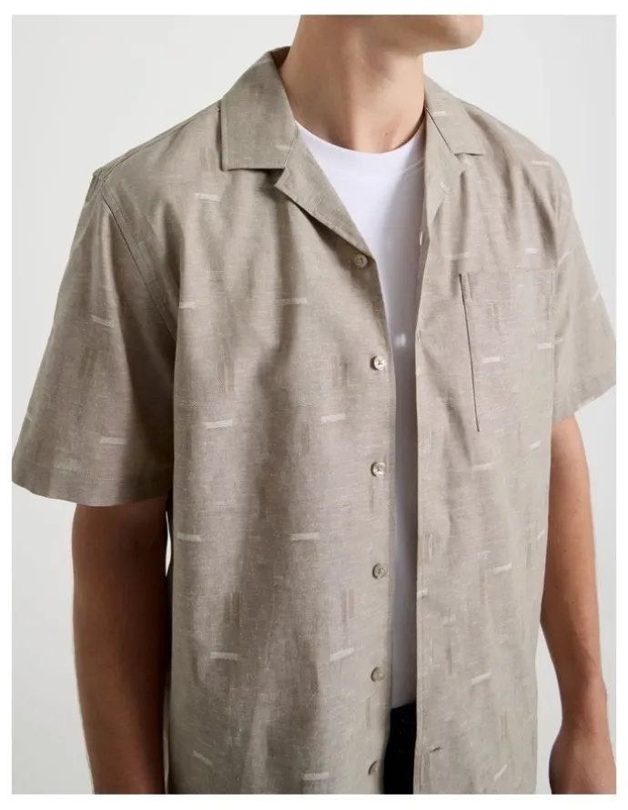 Blaq Short Sleeve Shirt in Taupe
