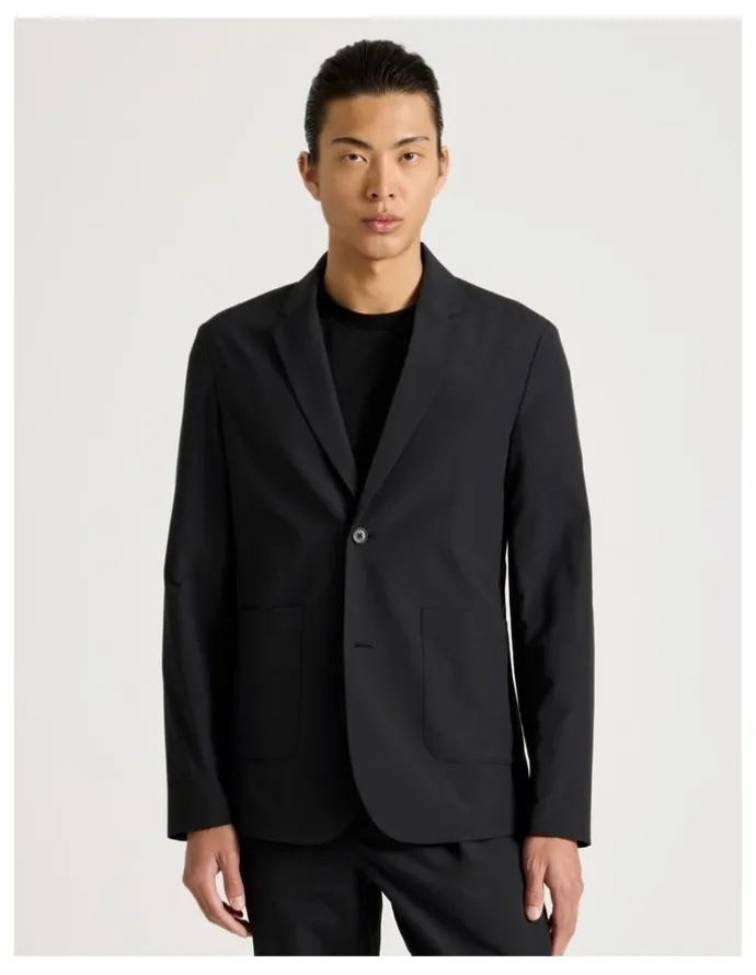 Blaq Single Breasted Tech Travel Blazer in Black