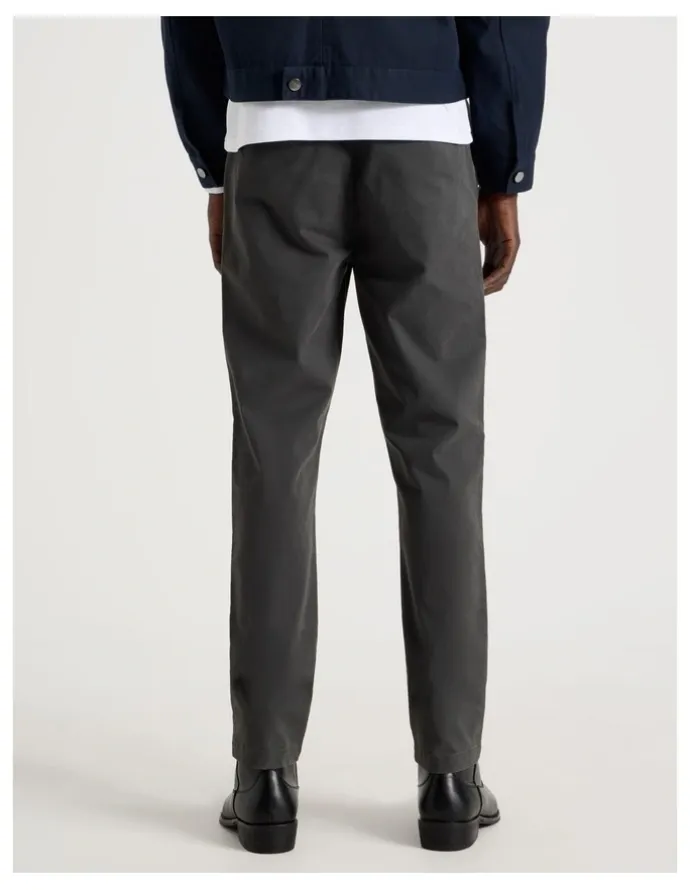 Blaq Slim Fit Chino Pant in Charcoal