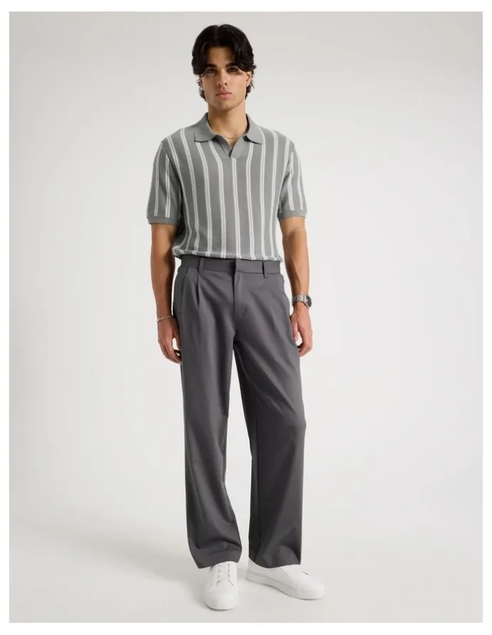 Blaq Tapered Pleat Front Trouser in Charcoal