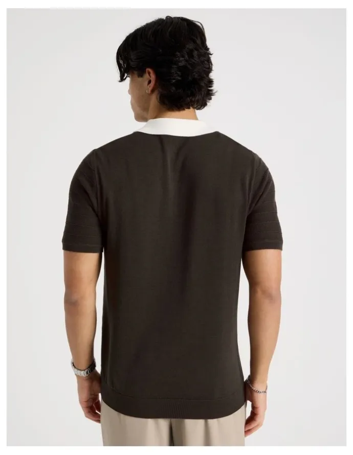 Blaq Textured Knit Short Sleeve Polo in Chocolate