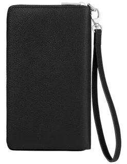 Boss Classic Grained Travel Wallet in Black