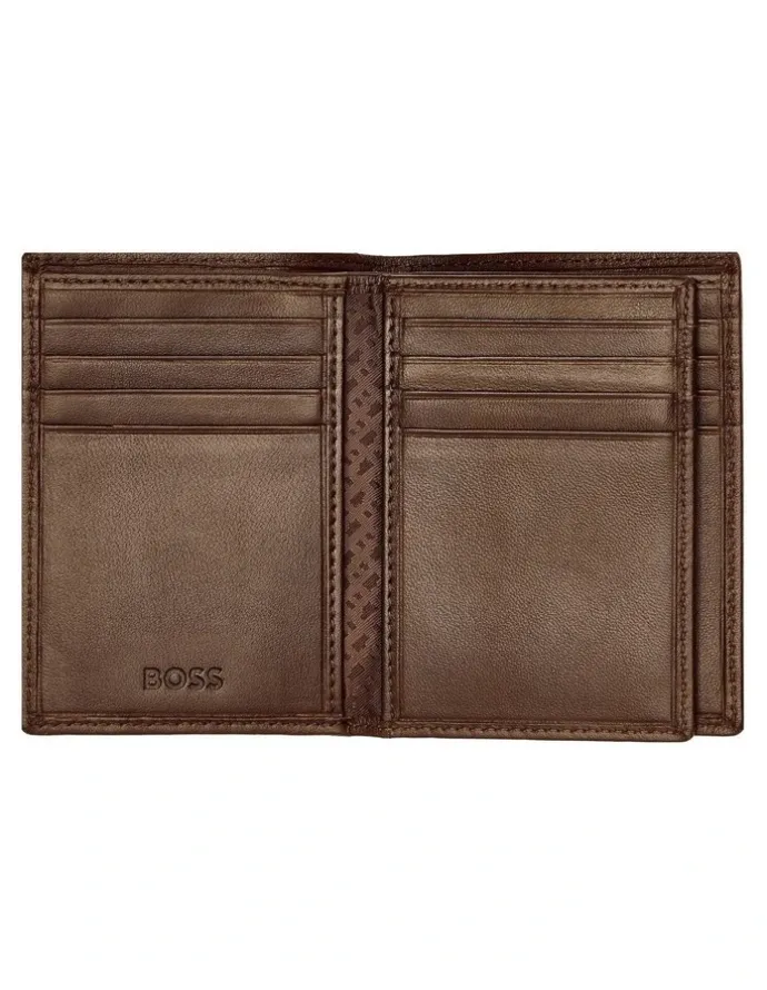 Boss Leather Card Holder Trifold in Smooth Brown