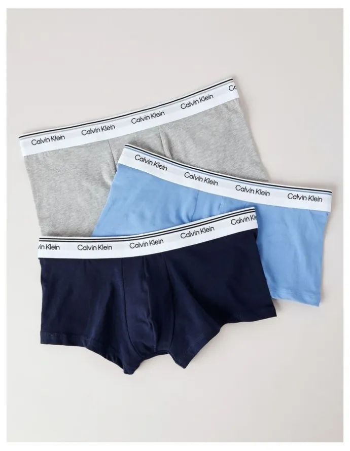 Calvin Klein Balance Cotton Stretch Low Rise Trunks 3 Pack in Multi