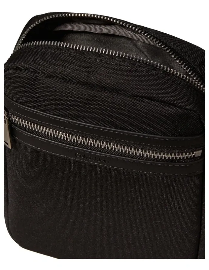 Calvin Klein Contrast Reporter Bag in Black