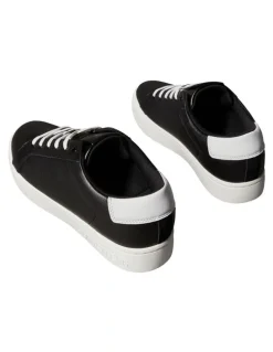 Calvin Klein Classic Cupsole Low On His Back Sneakers in Black