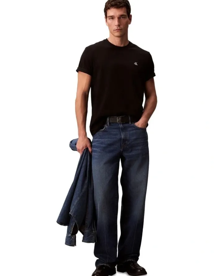 Calvin Klein Jeans Short Sleeve Monogram Easy Tee in Black