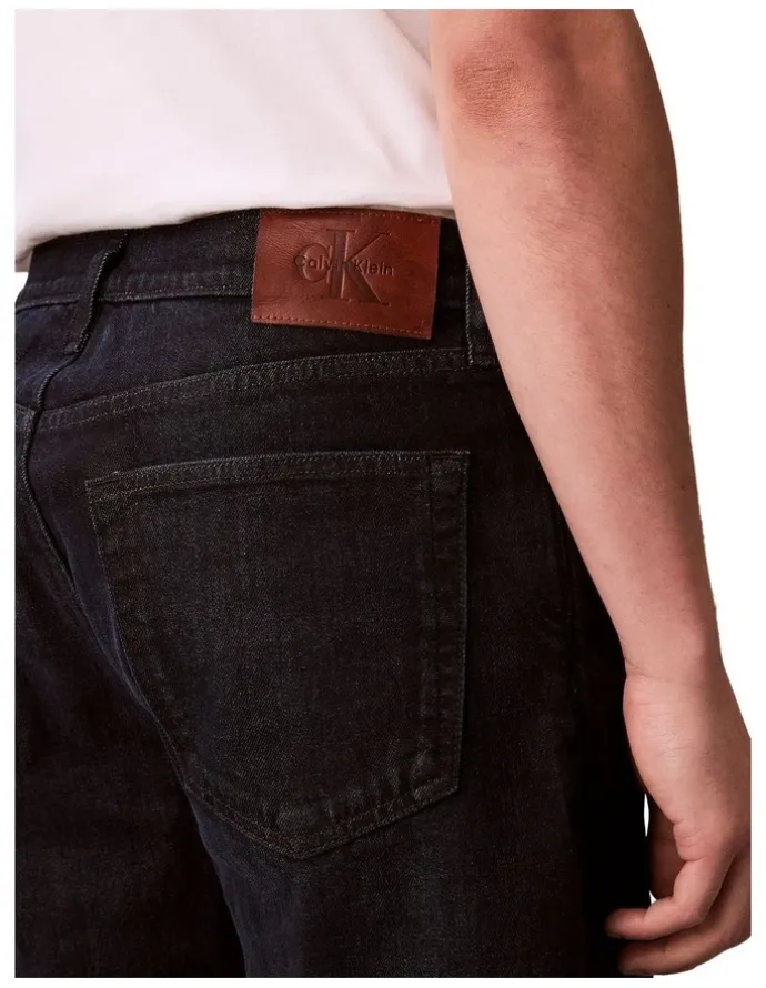 Calvin Klein Jeans Standard Straight Gothic Jeans in Black