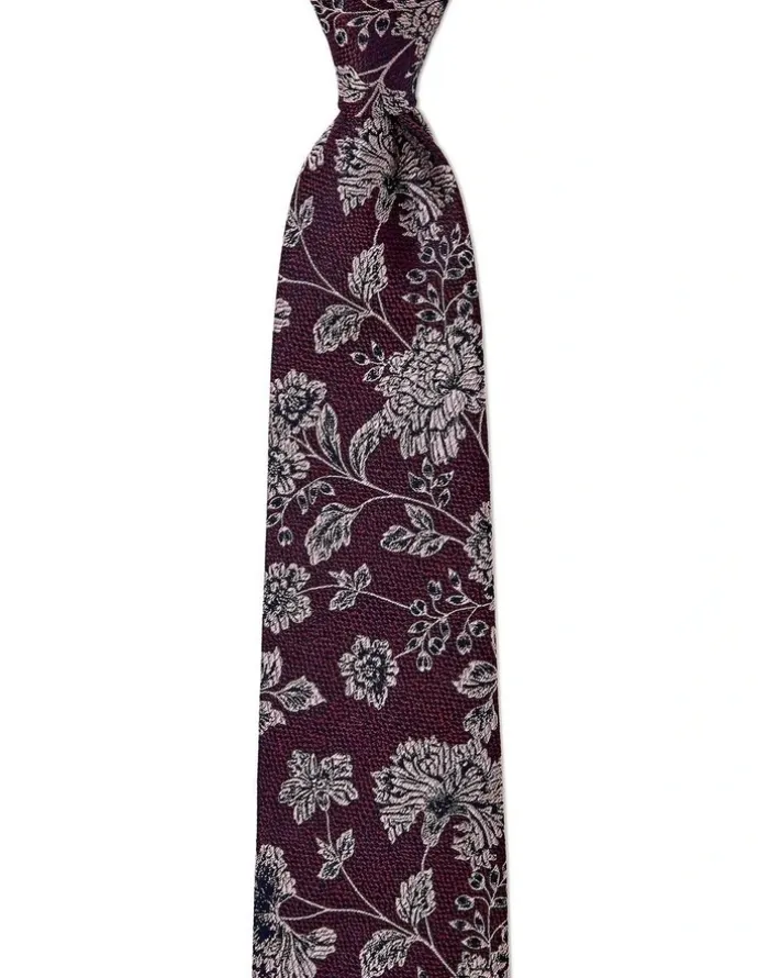 Cambridge Carnations Silk Tie In Plum