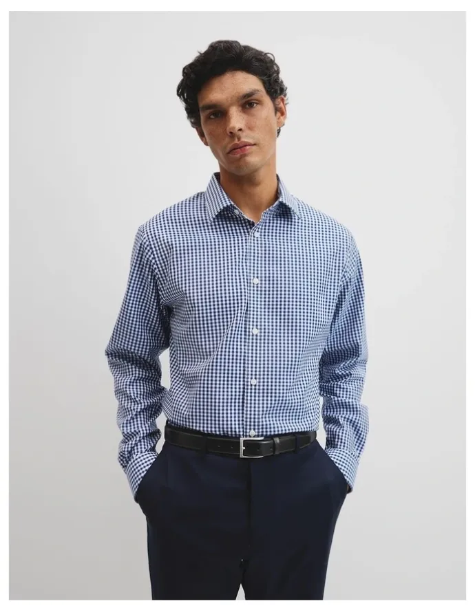 Country Road Regular Fit Gingham Travel Shirt in Navy