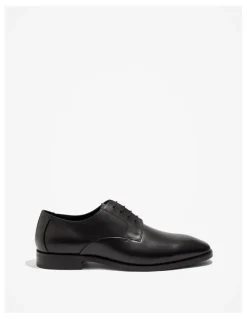 Country Road Travel Derby in Black