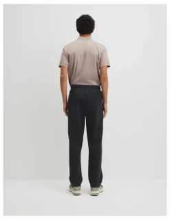 Country Road Athleisure Jogger in Black