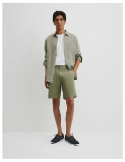 Country Road Australian Cotton Stretch Chino Short in Moss