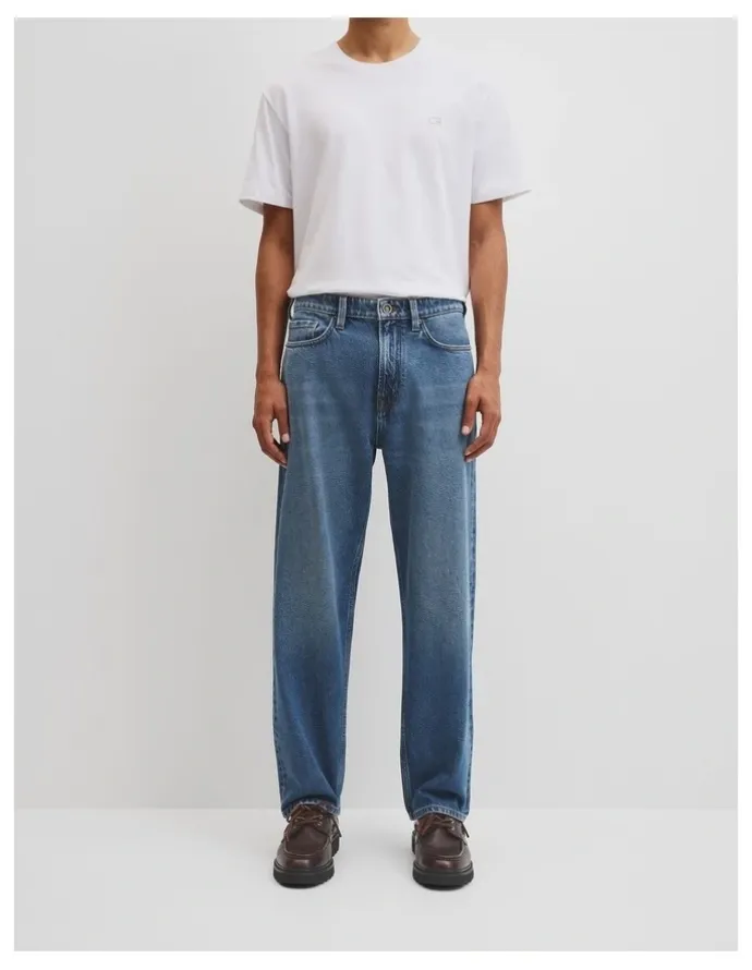 Country Road Loose Straight Denim Jean in Smoke Blue