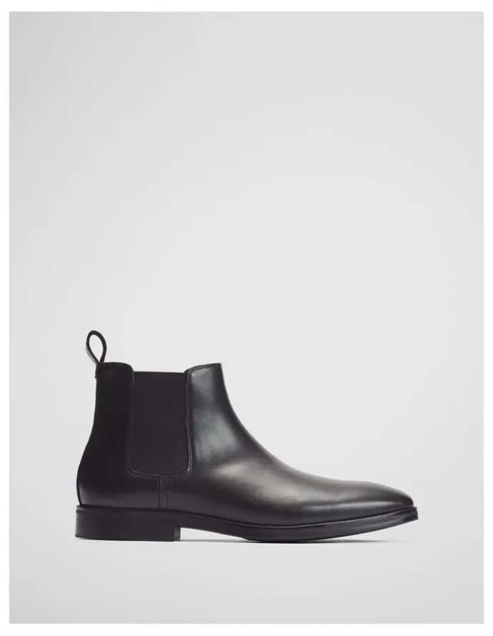 Country Road Lucas Chelsea Boot in Black