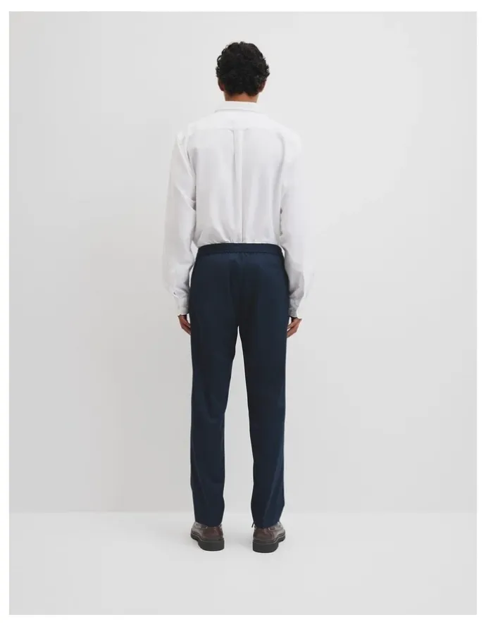 Country Road Relaxed Elastic Pant in Navy