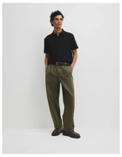 Country Road Short Sleeve Waffle Button Polo in Black
