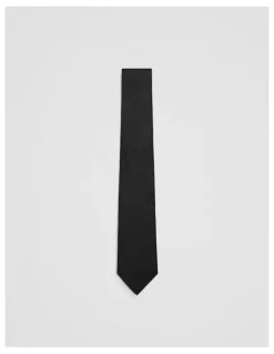 Country Road Silk Textured Tie in Black