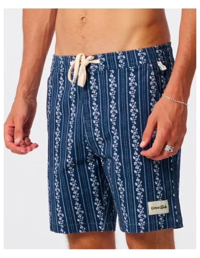 Critical Slide Peace Floral Trunk 16 Inch in Worker Blue