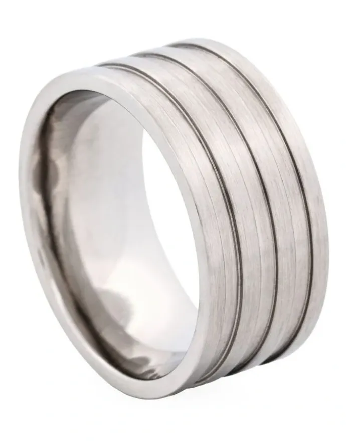 Cudworth Brushed Ribbed Striped Stainless Steel Ring in Silver