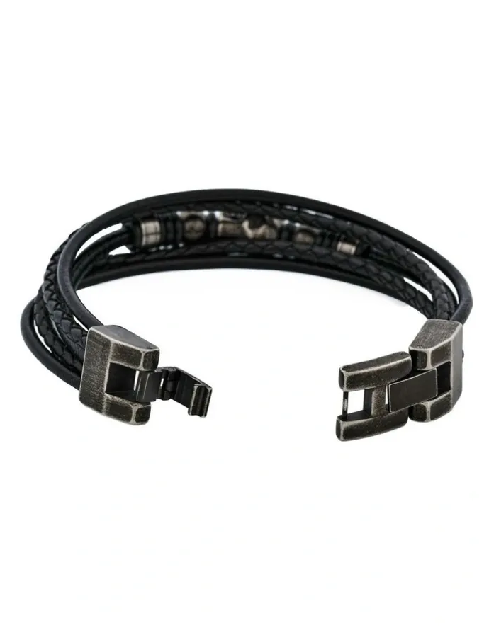 Cudworth Skull Stygian Leather Bracelet in Black