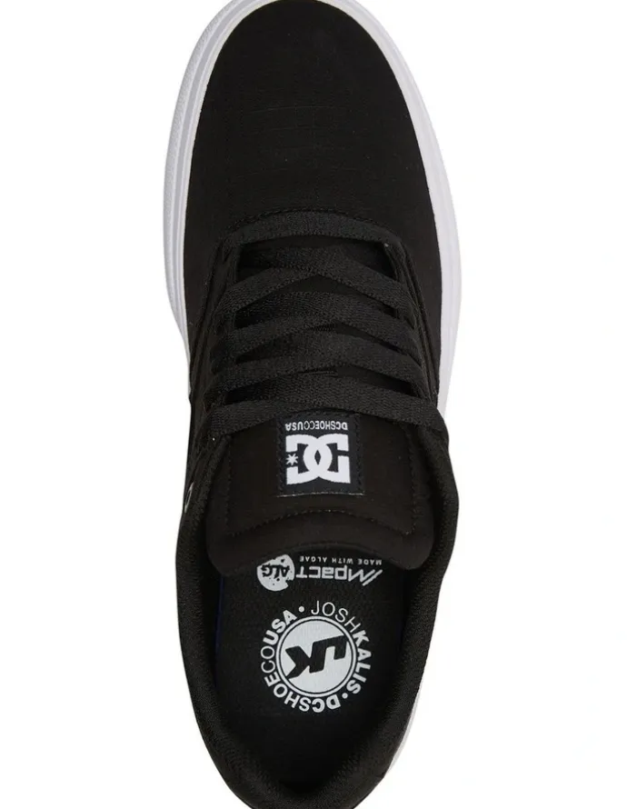 DC Manteca S Leather Skate Shoes in Black