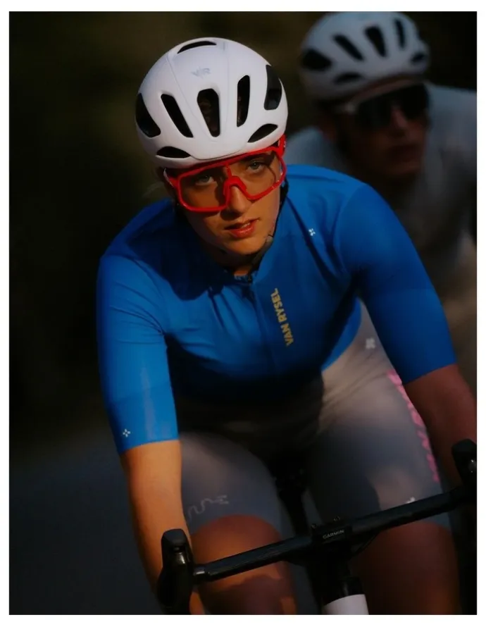 Decathlon Decathlon | Photochromic cycling glasses, Taaien pink