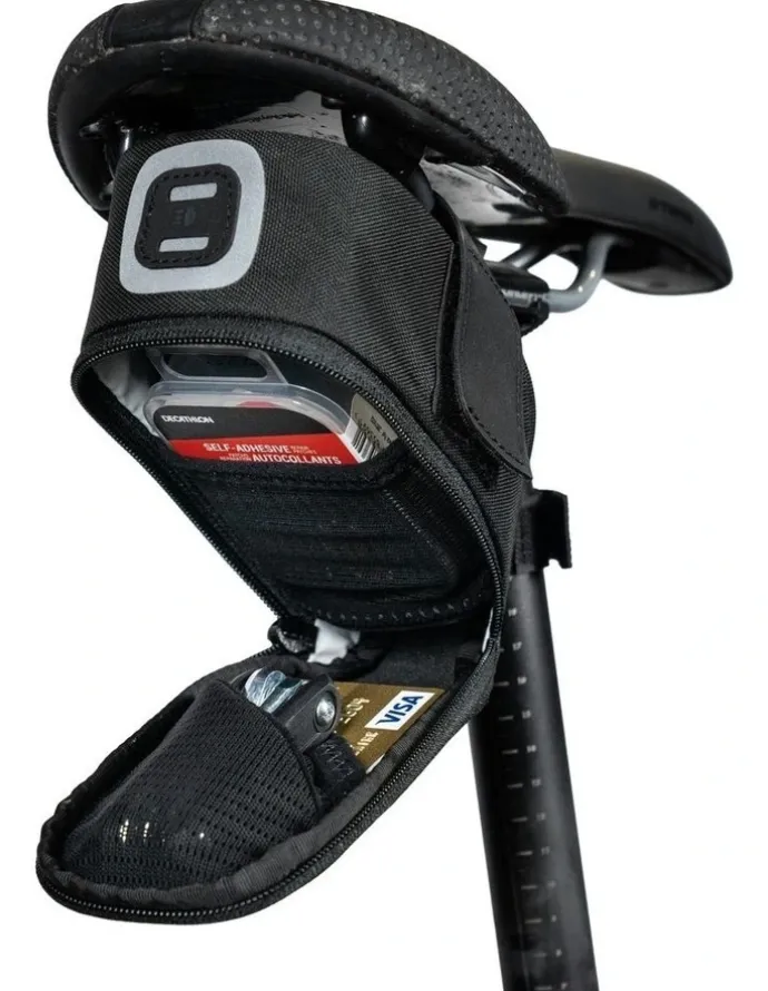 Decathlon Saddle Bag M 0.6L in Black