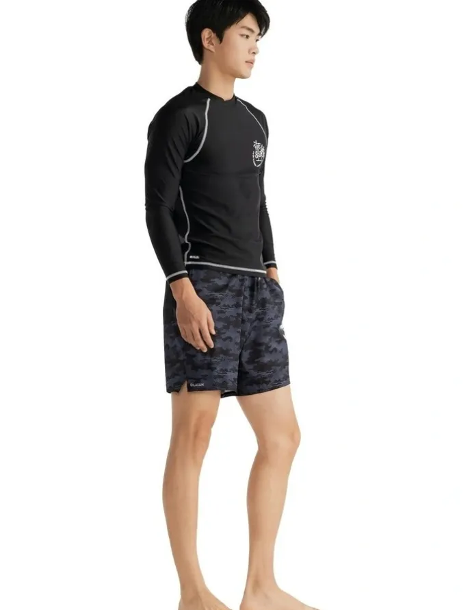 Decathlon Surfing UV Protection Top in Black