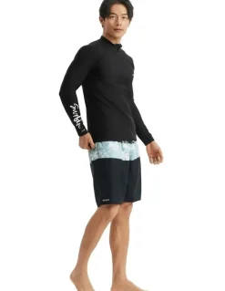 Decathlon 550 Surfing Zip UV Resistant Top in Black