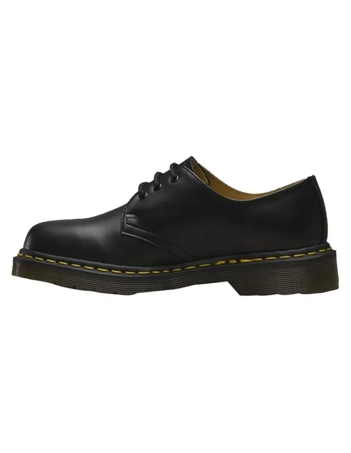 Dr Martens 3 Eye Shoe in Black
