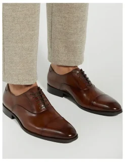 Dune London Secrecy Dress Shoe in Tan