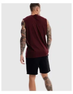 DVNT Saint Tank in Burgundy