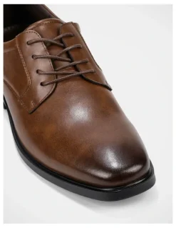 Explorer Clive Shoes In Mocha