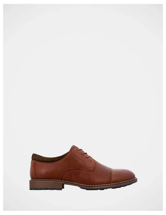 Explorer Dorian Shoes in Tan