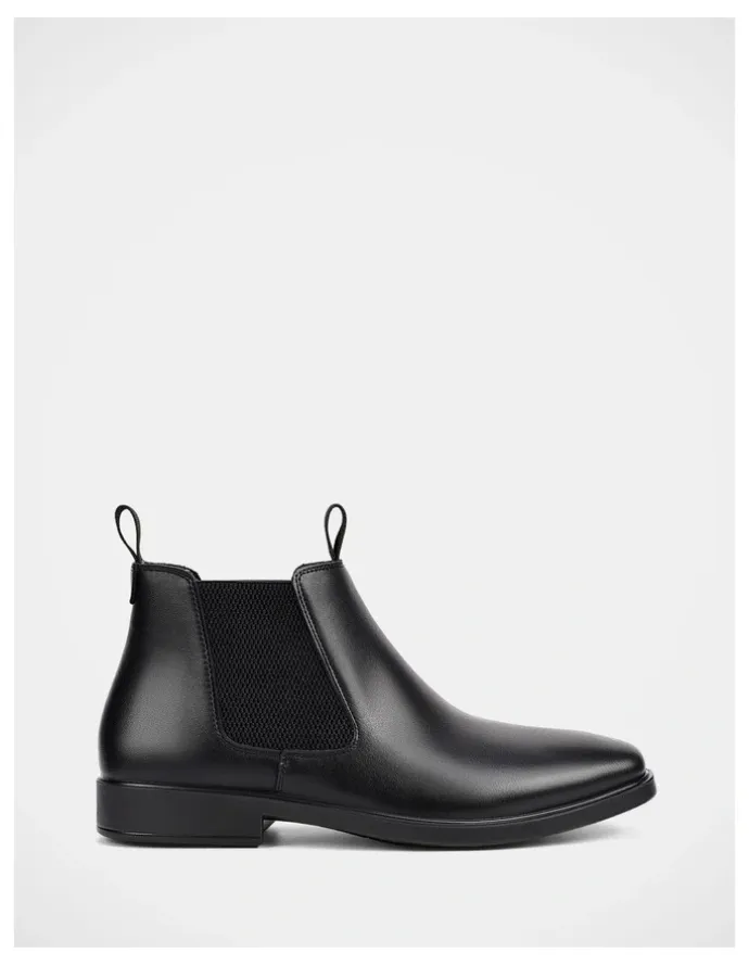 Explorer Soren Boots In Black