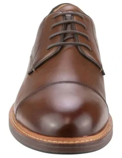 Florsheim Anthem Cap Toe Derby Shoe in Brown