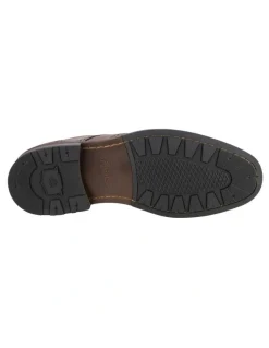 Florsheim Anthem Wingtip Derby Shoe in Brown