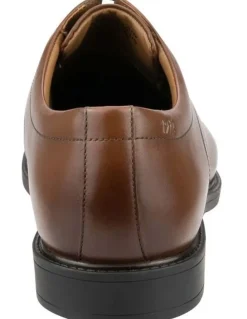 Florsheim Baxter Plain Dress Shoes in Tan