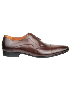 Florsheim Copenhagen Cap Toe Derby Shoes in Brown
